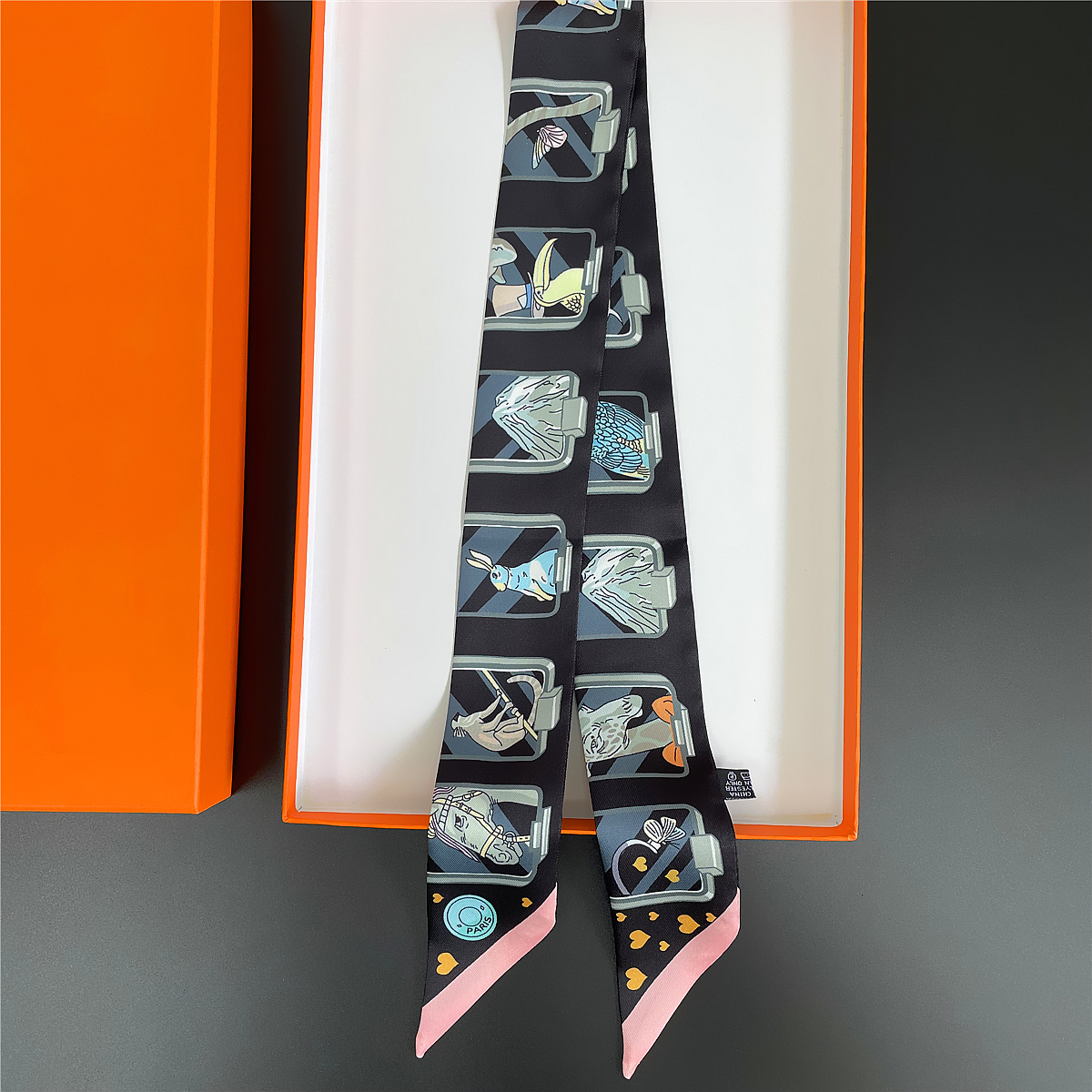 Brand Design Twill 100% Silk S - Luxury Bags Online incelemesi ve fiyatı