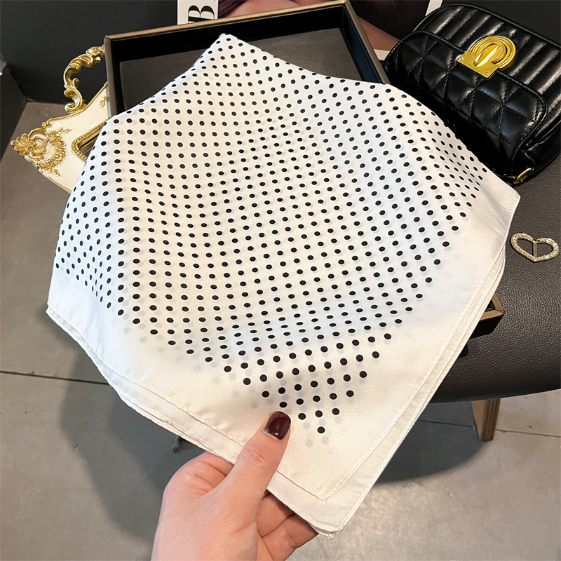 Luxury New Printed Scarves Wom - Luxury Bags Online incelemesi ve fiyatı