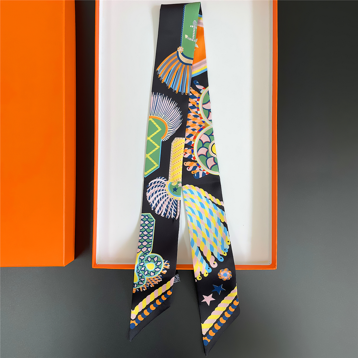 Brand Design Twill 100% Silk S - Luxury Bags Online incelemesi ve fiyatı