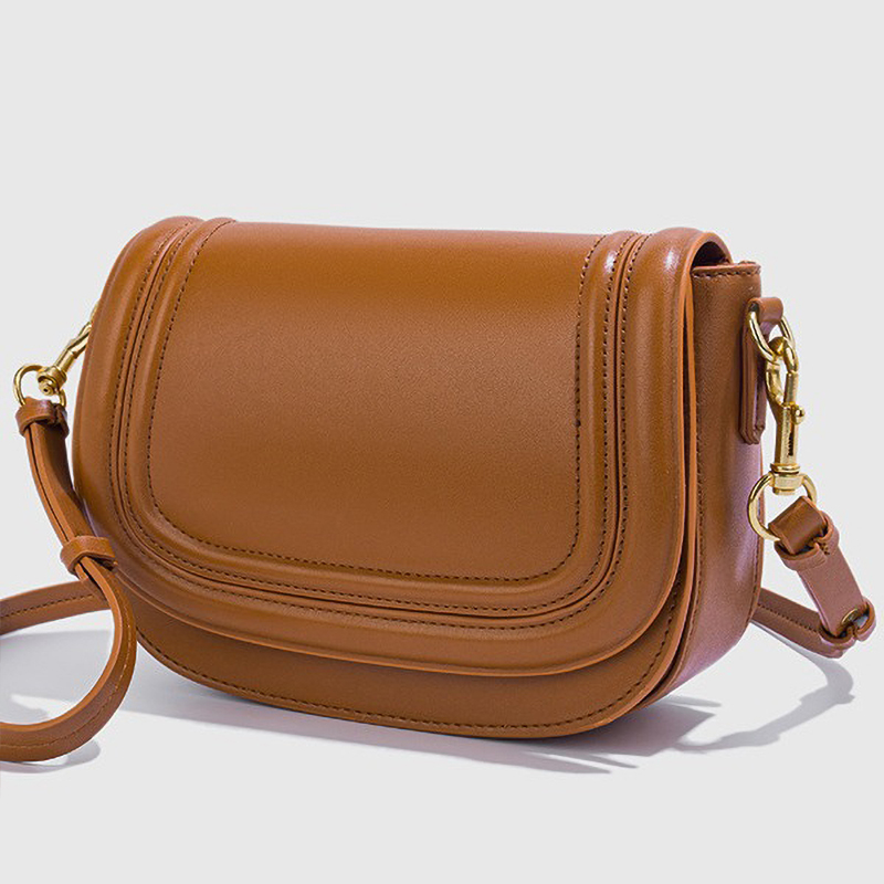 Minimalist Stitched Saddle Cro - Luxury Bags Vegan incelemesi ve fiyatı