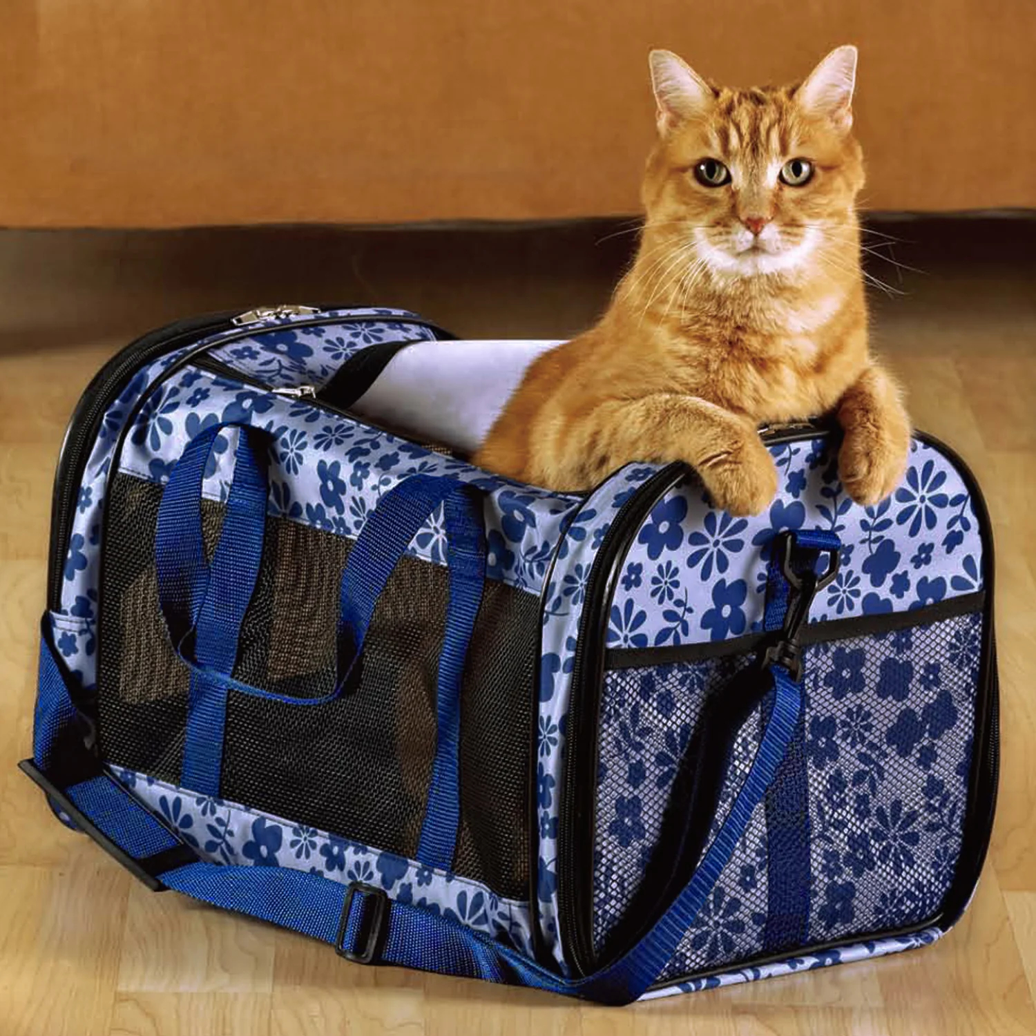 Soft-Sided Pet Carrier In USA  - Luxury Bags In Usa incelemesi ve fiyatı