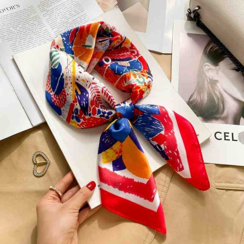 70cm Luxury Belt Print Silk Sq - Luxury Bags Online incelemesi ve fiyatı