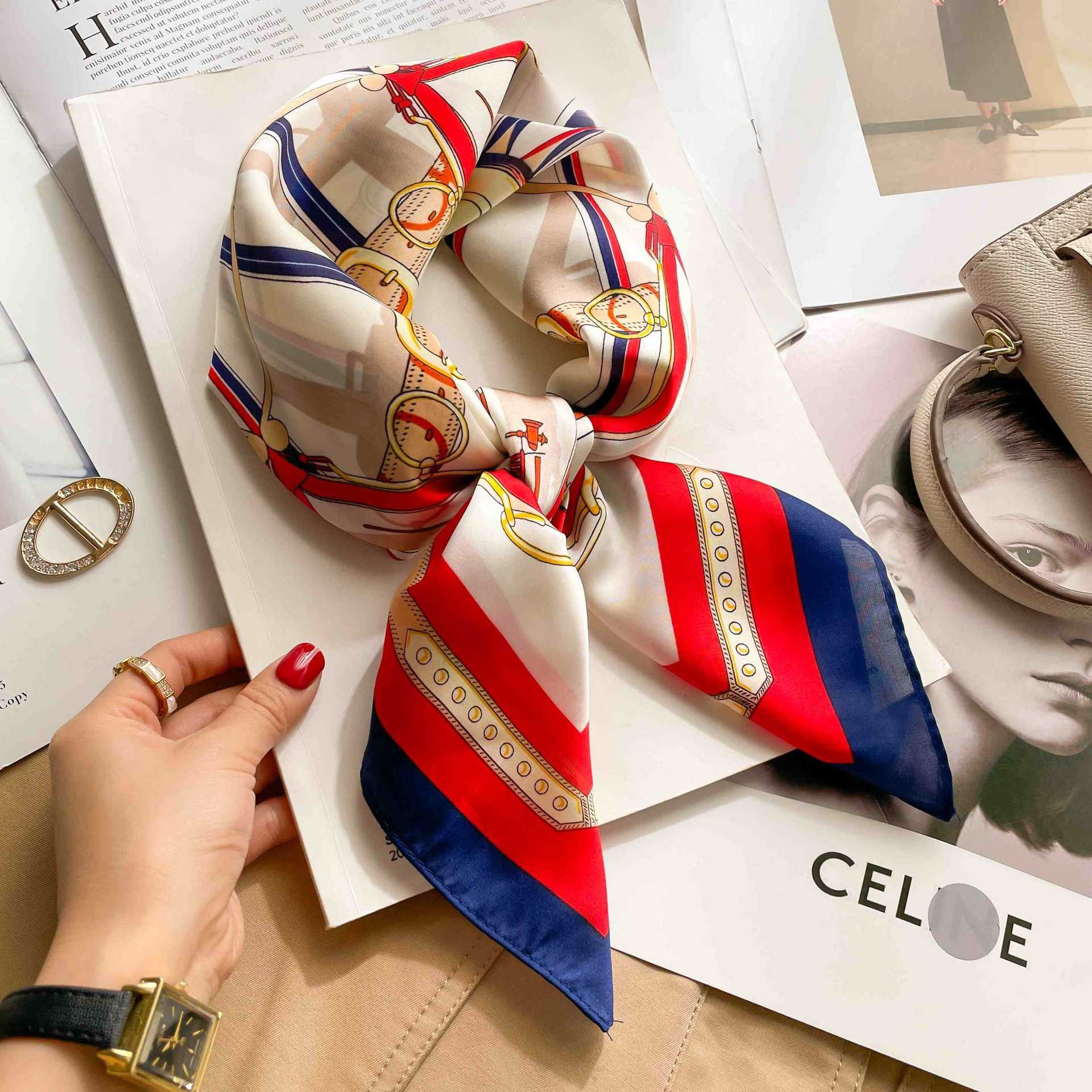 70cm Luxury Belt Print Silk Sq - Luxury Bags Online incelemesi ve fiyatı